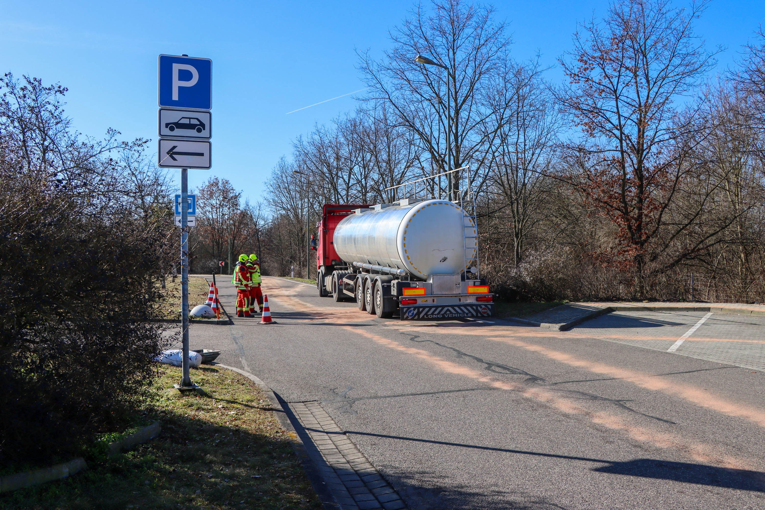 2026-03-05_Gefahrgut-BAB13 (12 von 18).jpg