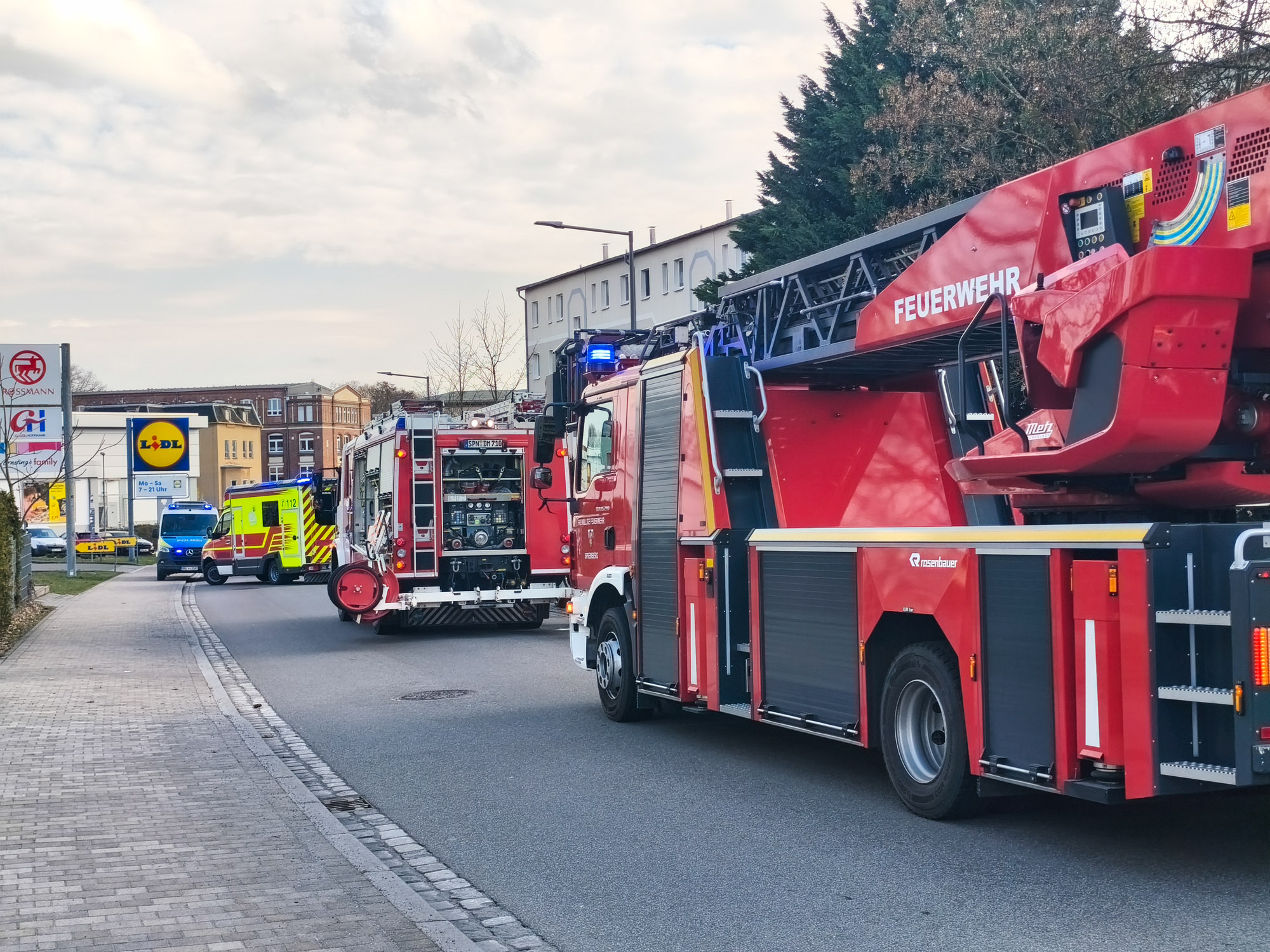 Küchengerät auf eingeschaltetem Herd sorgt für Feuerwehreinsatz in Spremberg