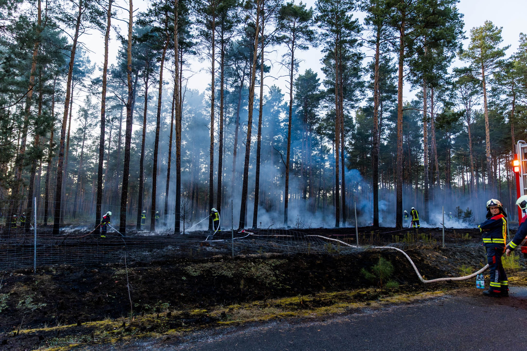 26-04-12 00-21-14 5910.jpg