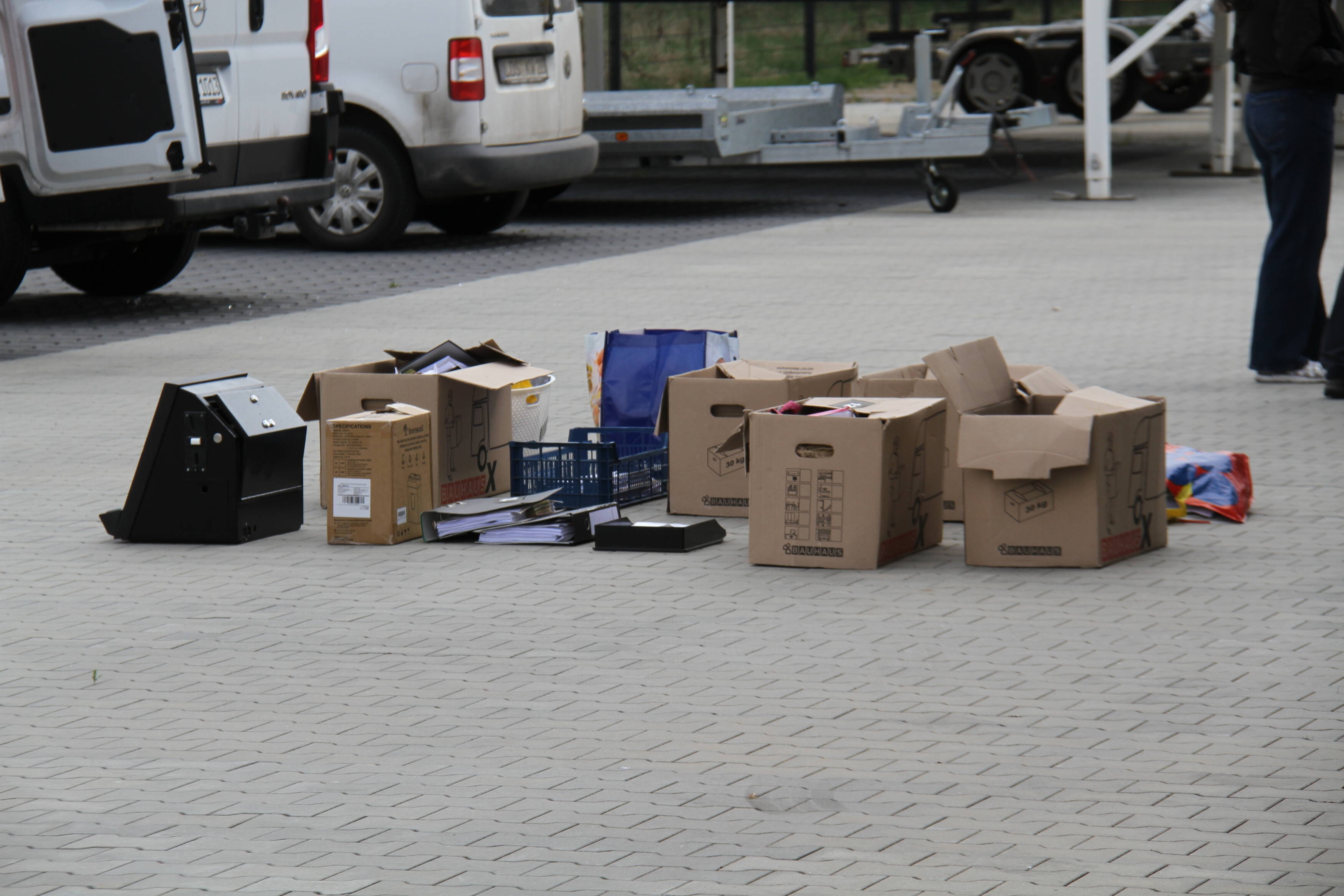 26-04-16 21-29-09 6256.jpg