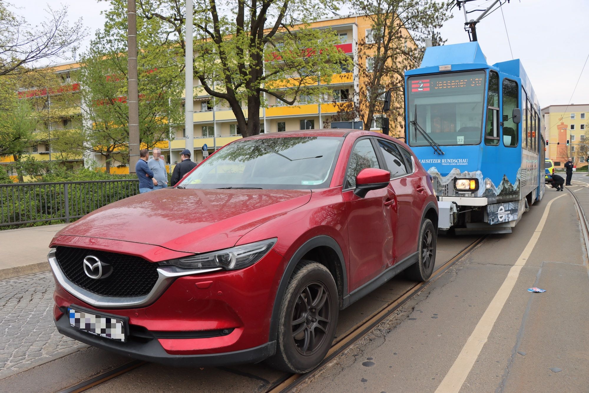 Verkehrsunfall mit Straßenbahn in Cottbus – keine Verletzten nach Kollision im Stadtgebiet