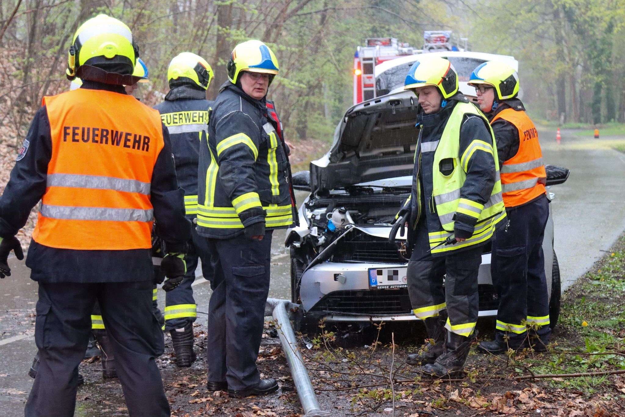 26-04-19 16-35-49 6501.jpg