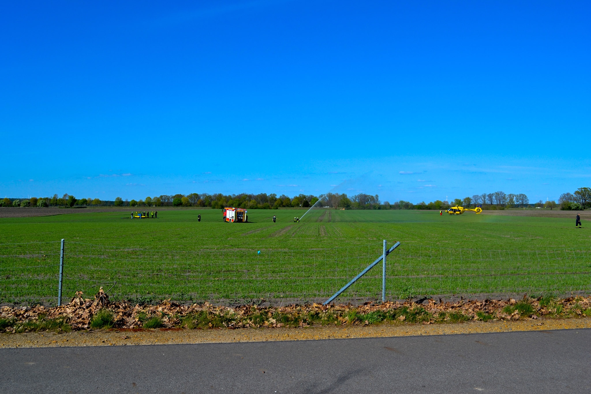 26-04-23 13-44-23 6758.jpg