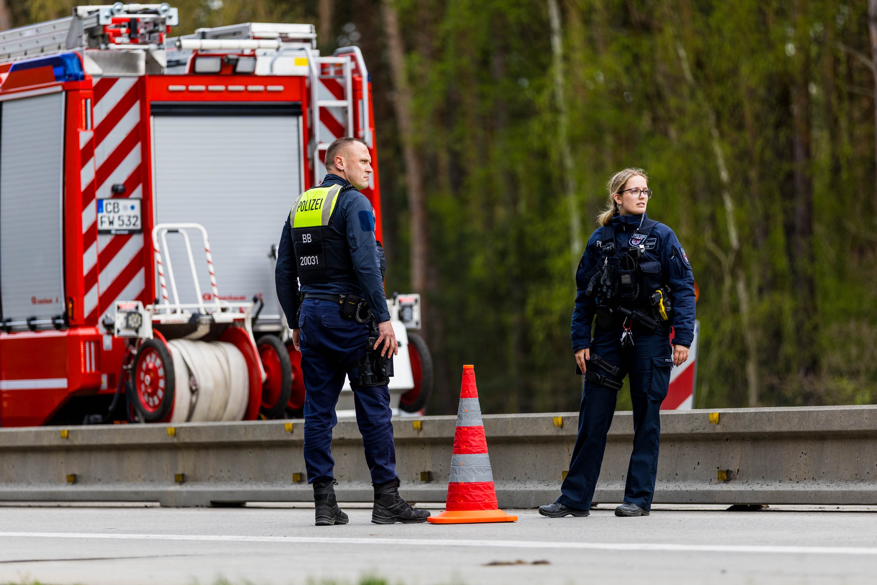 26-04-26 11-40-45 6953.jpg