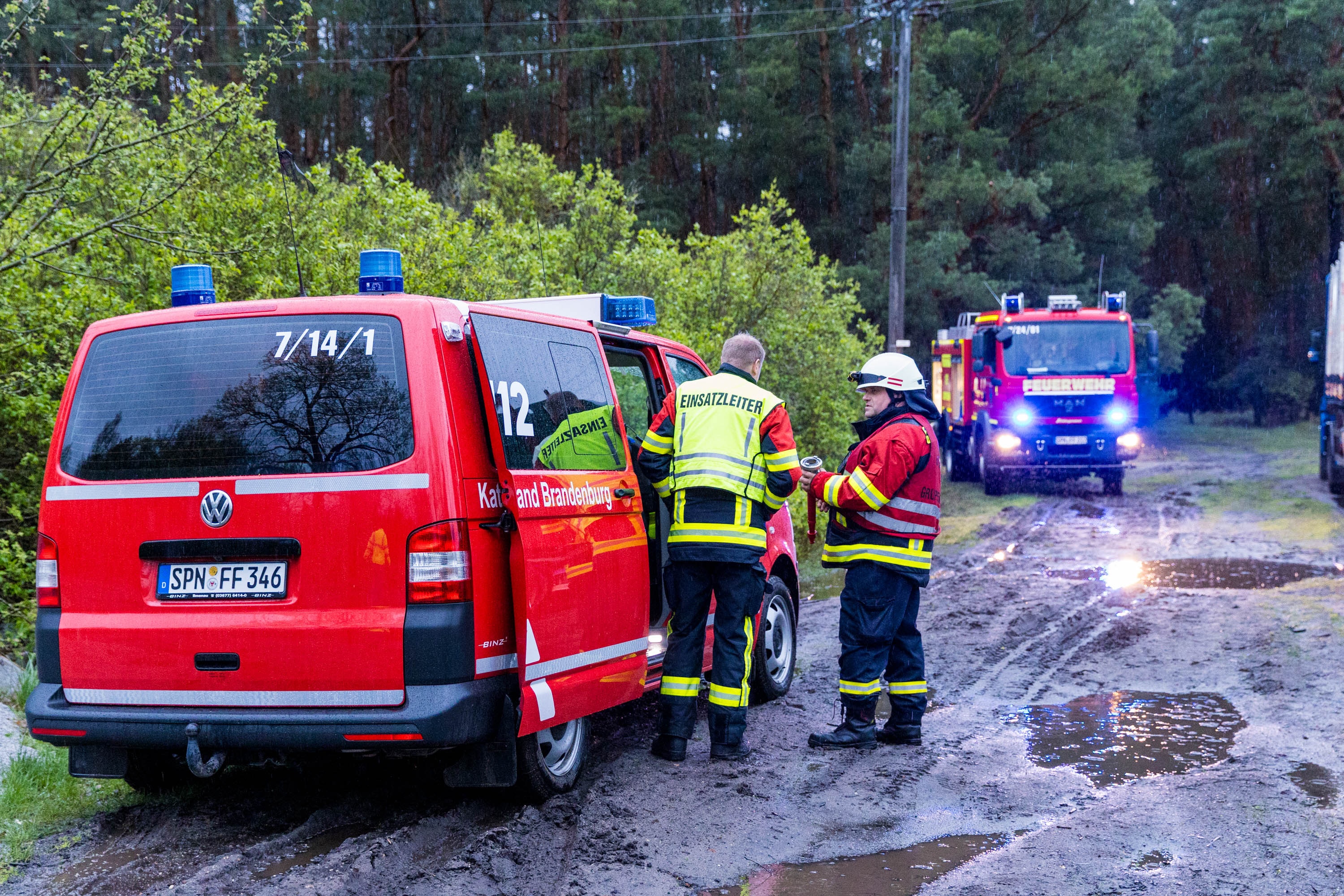 26-04-19 21-10-17 6521.jpg