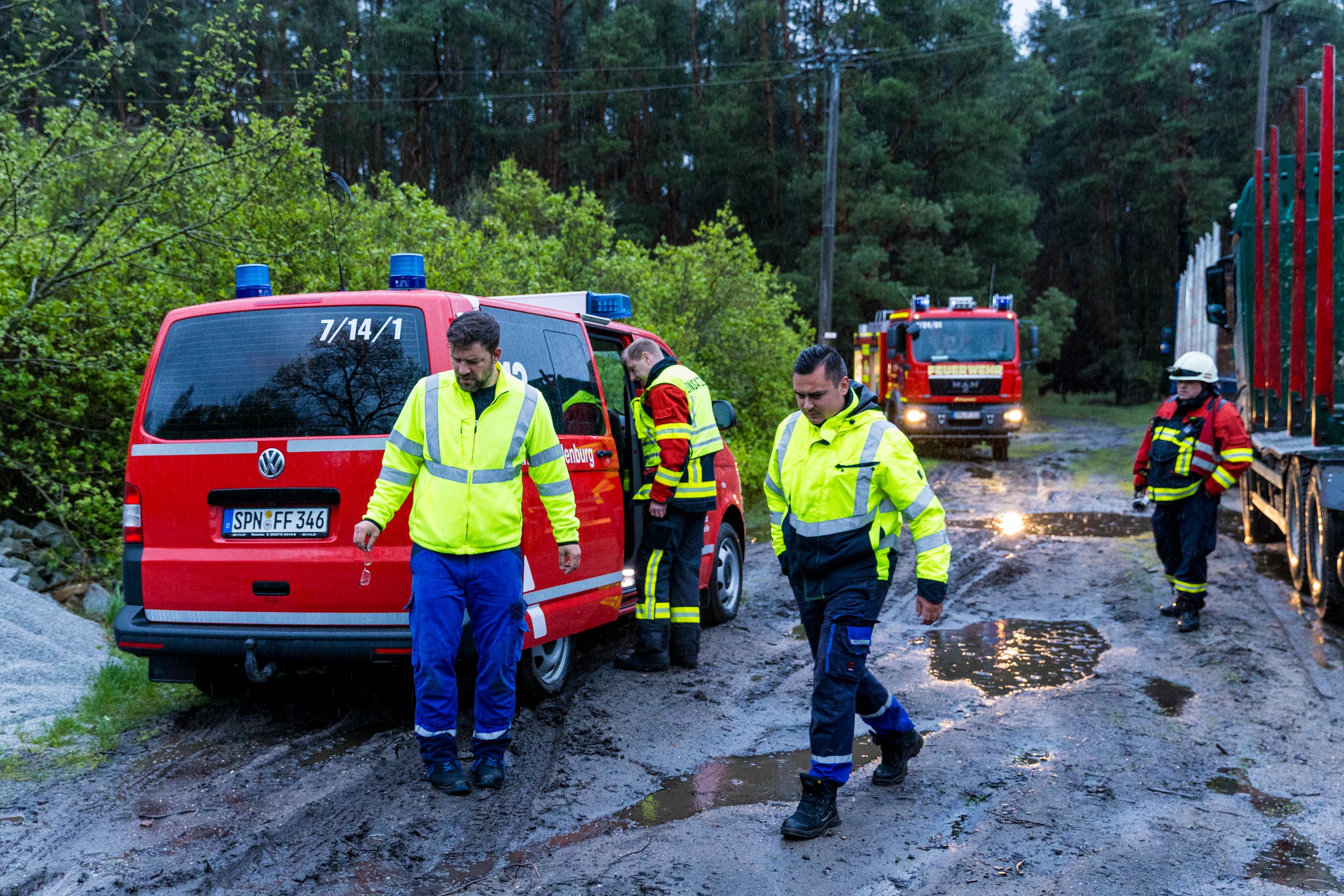 26-04-19 21-10-19 6522.jpg